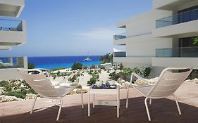 Papagayo Beach Resort Curacao